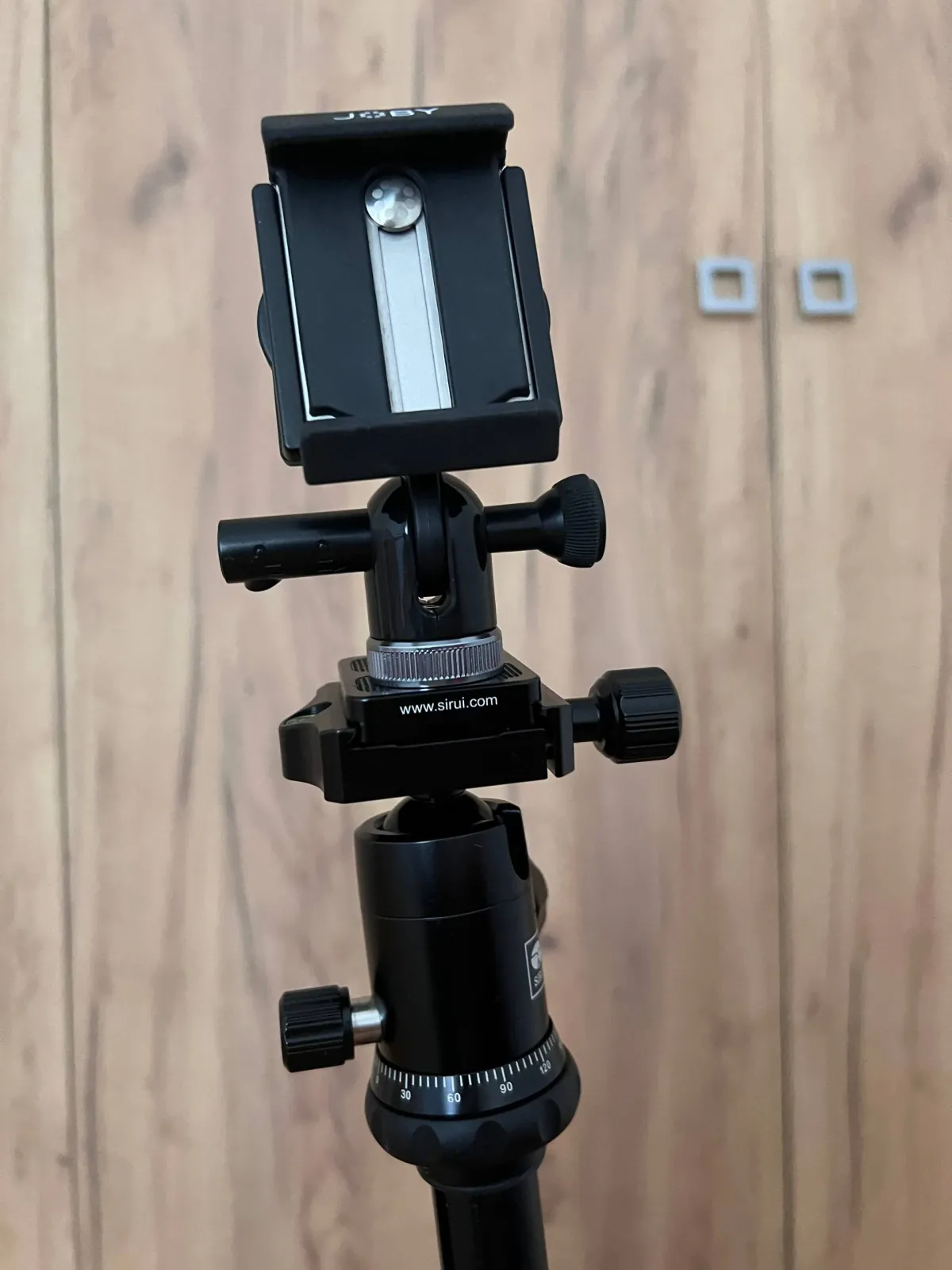 Штатив Sirui Traveler 7A 4