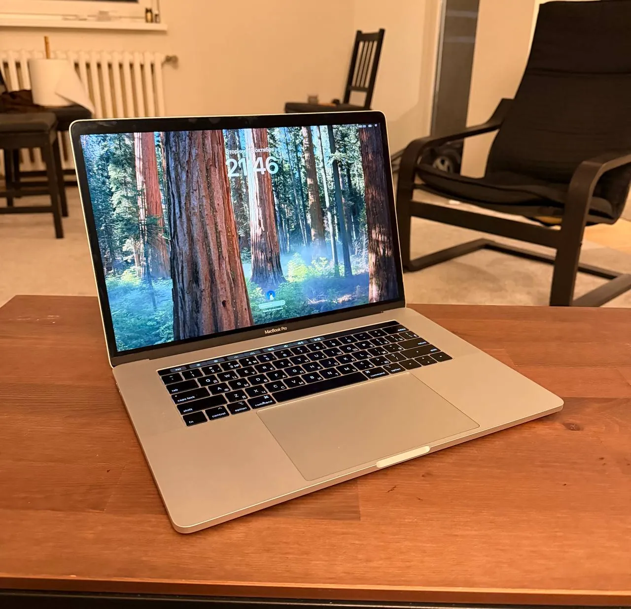 MacBook Pro 15 дюймов 2018 Intel i7 3