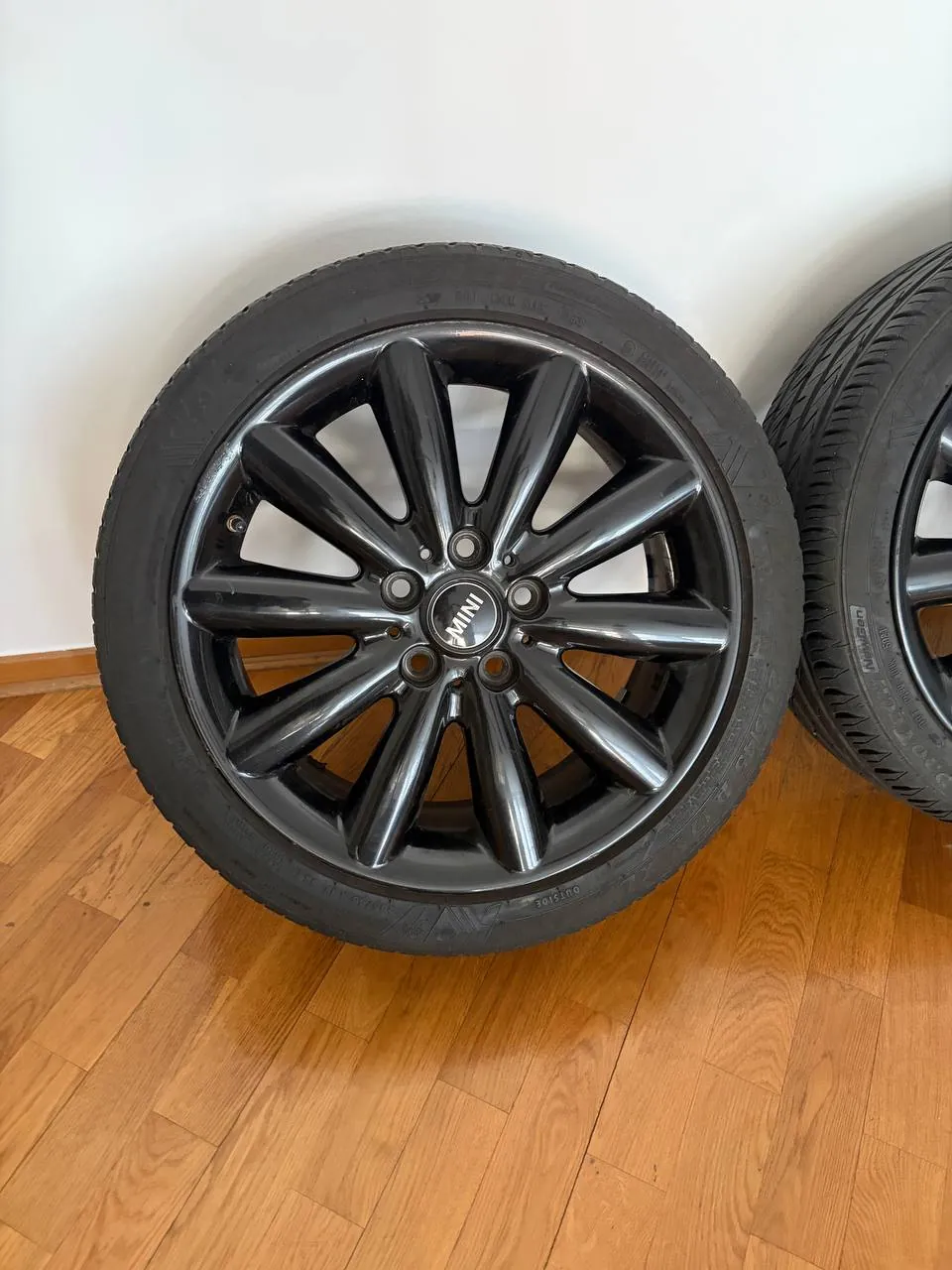 Колёса MINI Cooper F56 с летней резиной R17 2