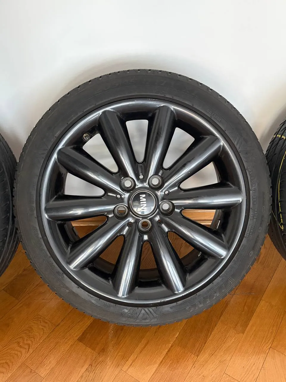 Колёса MINI Cooper F56 с летней резиной R17 3