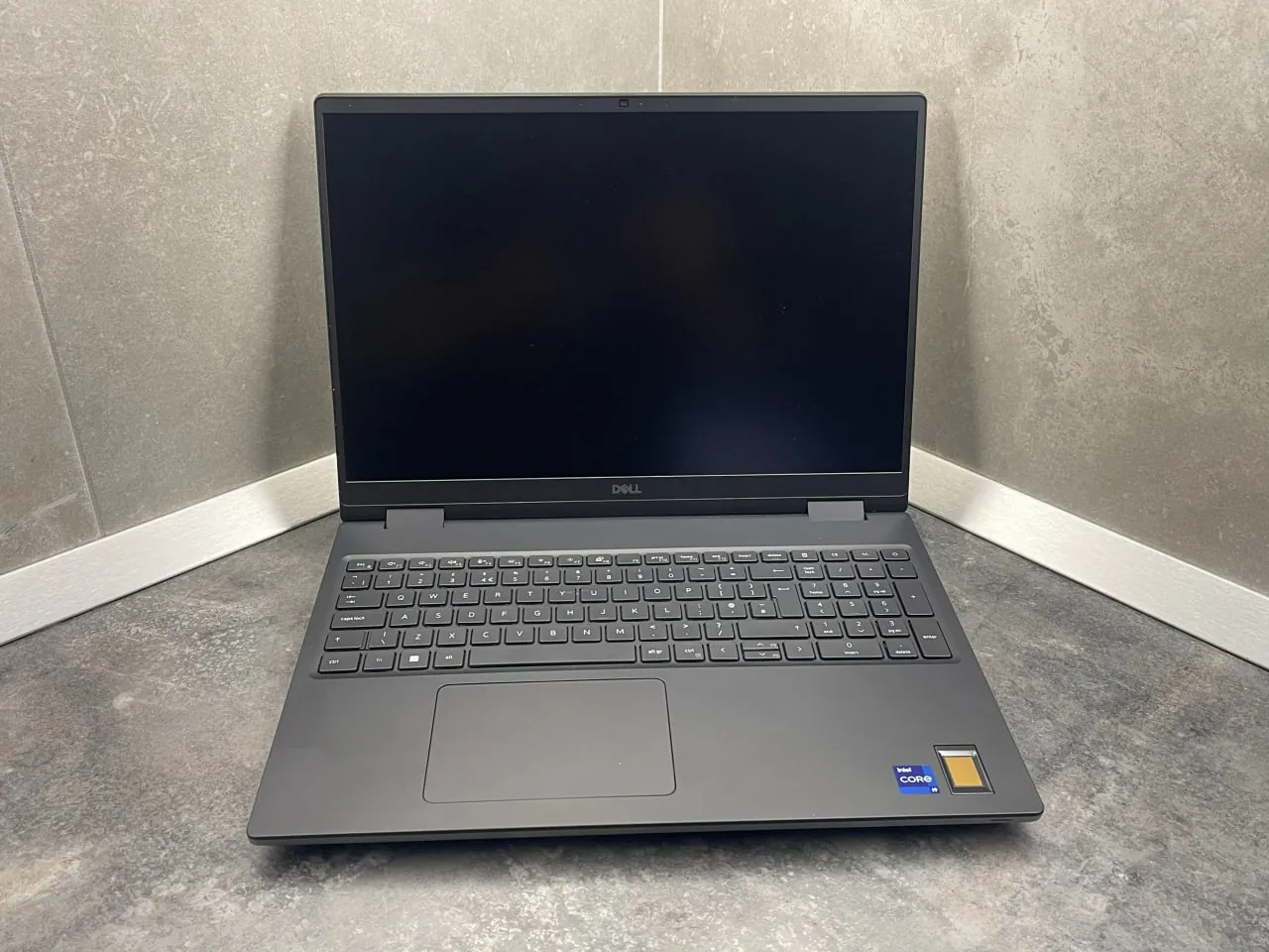 Ноутбук Dell Precision 7670 рабочая станция Земун 1