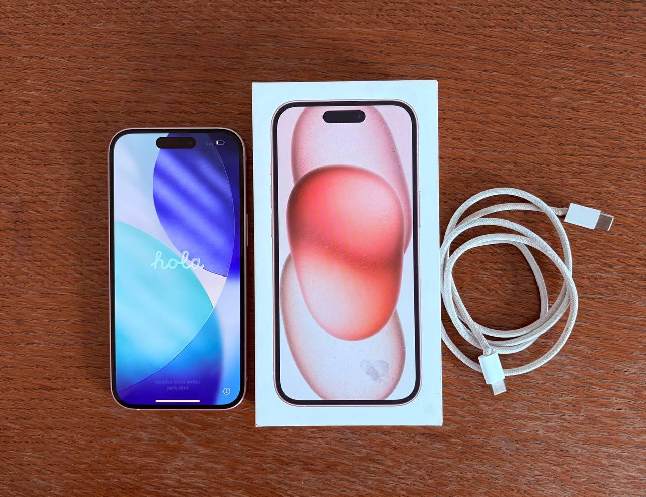 iPhone 15 128GB Pink 4