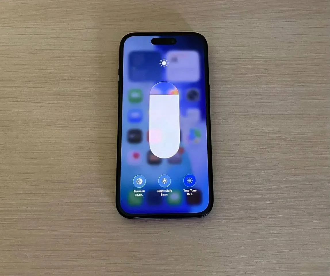 IPhone 15 128 ГБ чёрный 1