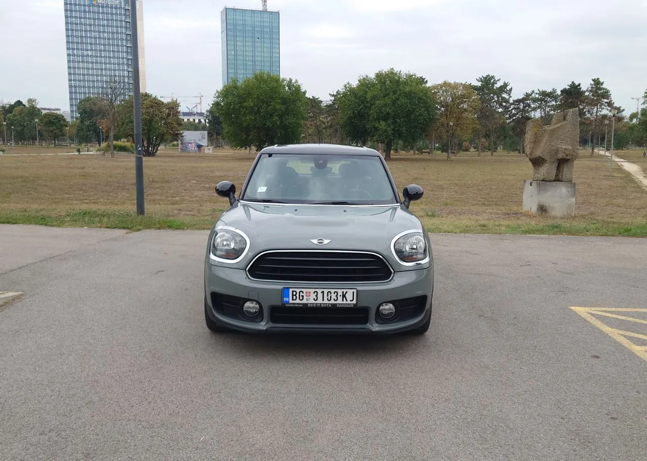 Mini Countryman 2018 полный привод бензин Белград 2