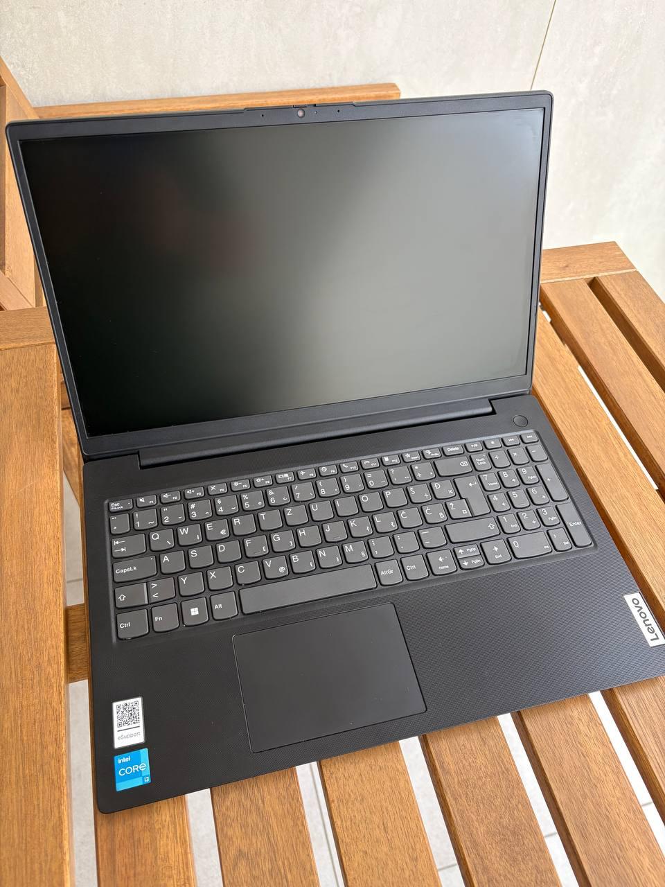 Lenovo V15 G4 i3 16GB 512SSD 4
