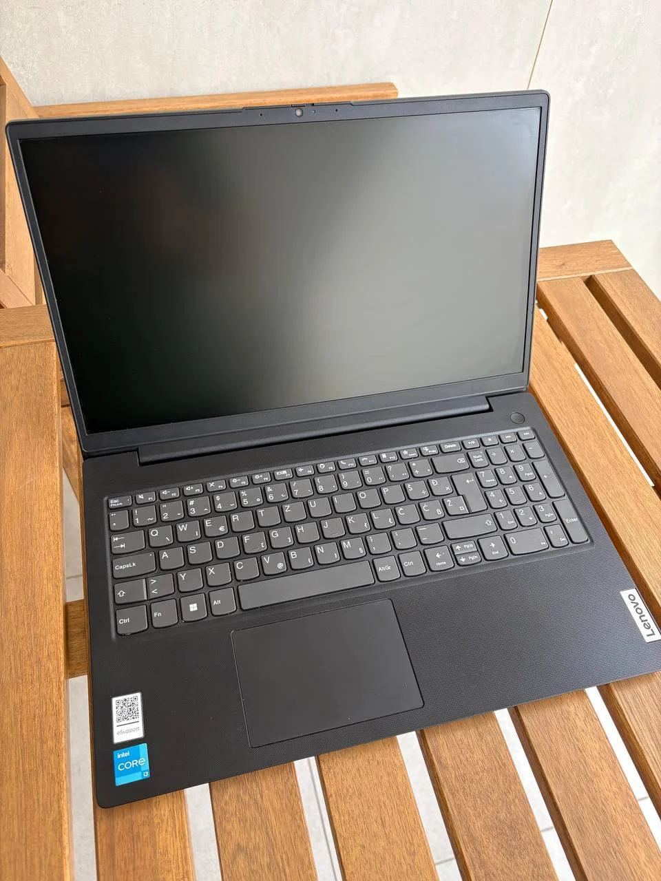 Lenovo V15 G4 i3 16GB 512SSD 4