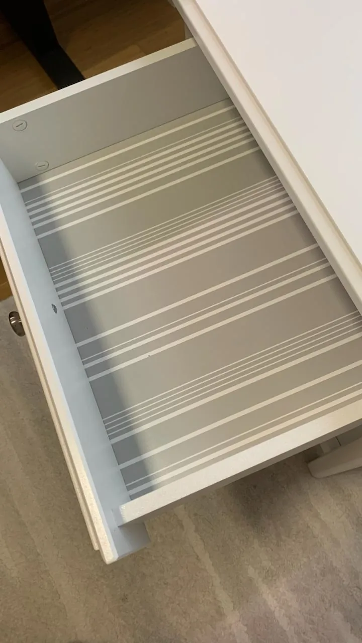 Прикроватный столик IKEA Tyssedal Дорчол 4