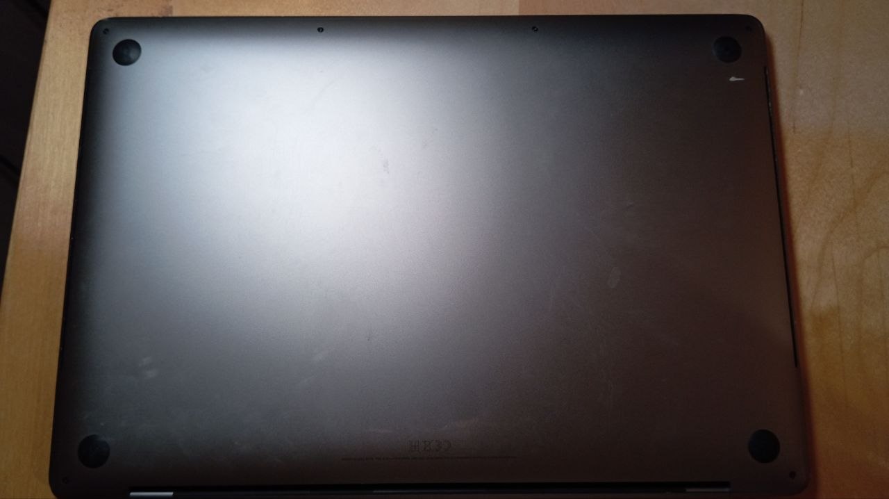MacBook Pro 16 Intel i7 16 512 4