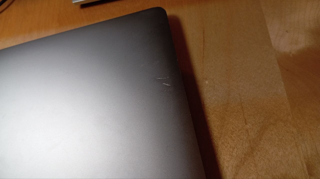 MacBook Pro 16 Intel i7 16 512 5