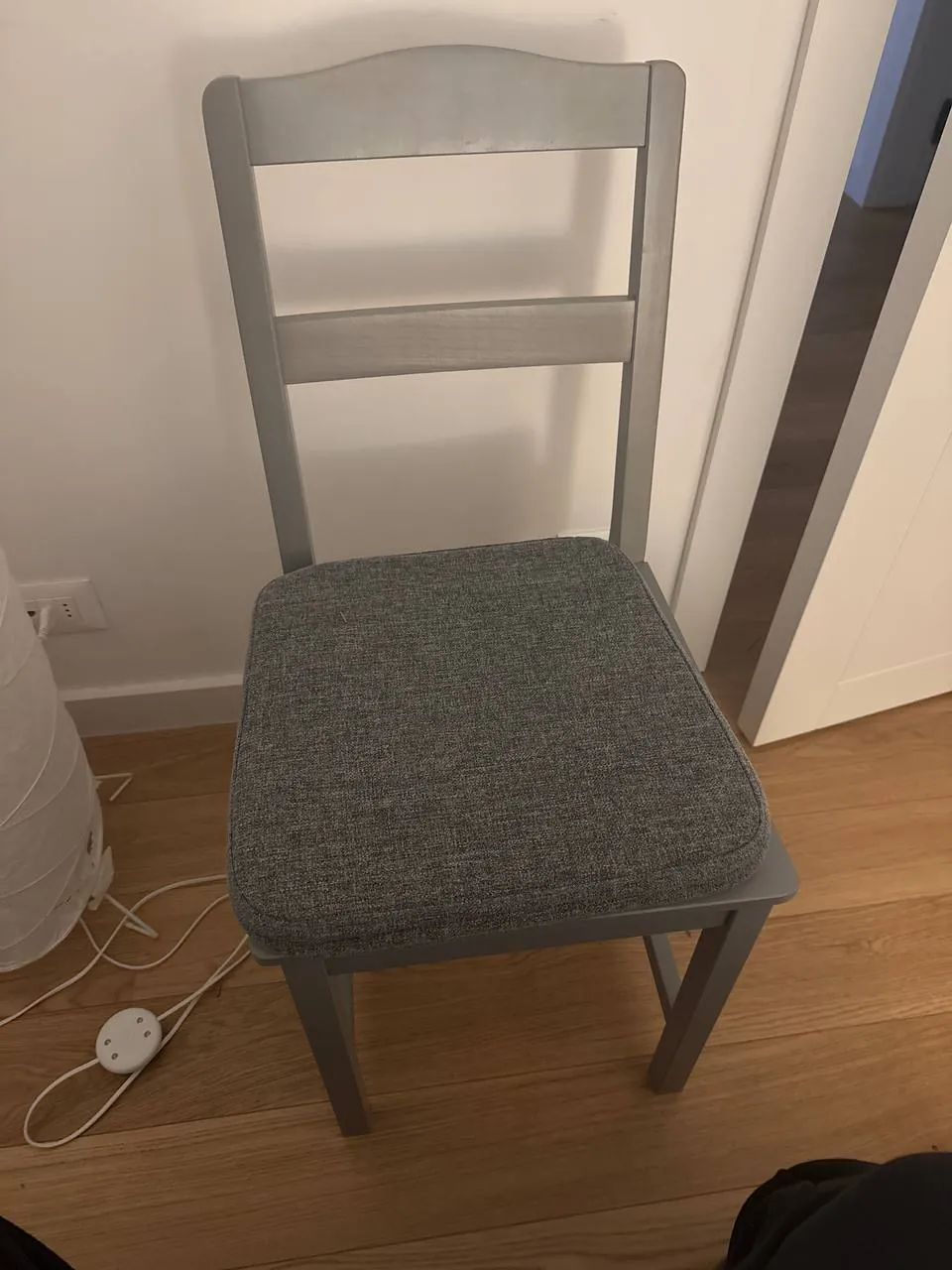 Обеденный стул IKEA HAUGA с подушкой 1