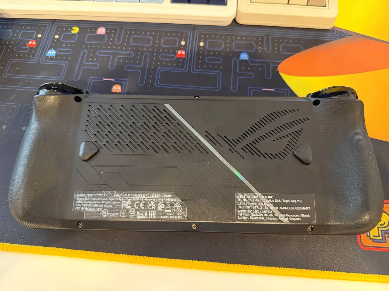 Портативная консоль ASUS ROG Ally X 3