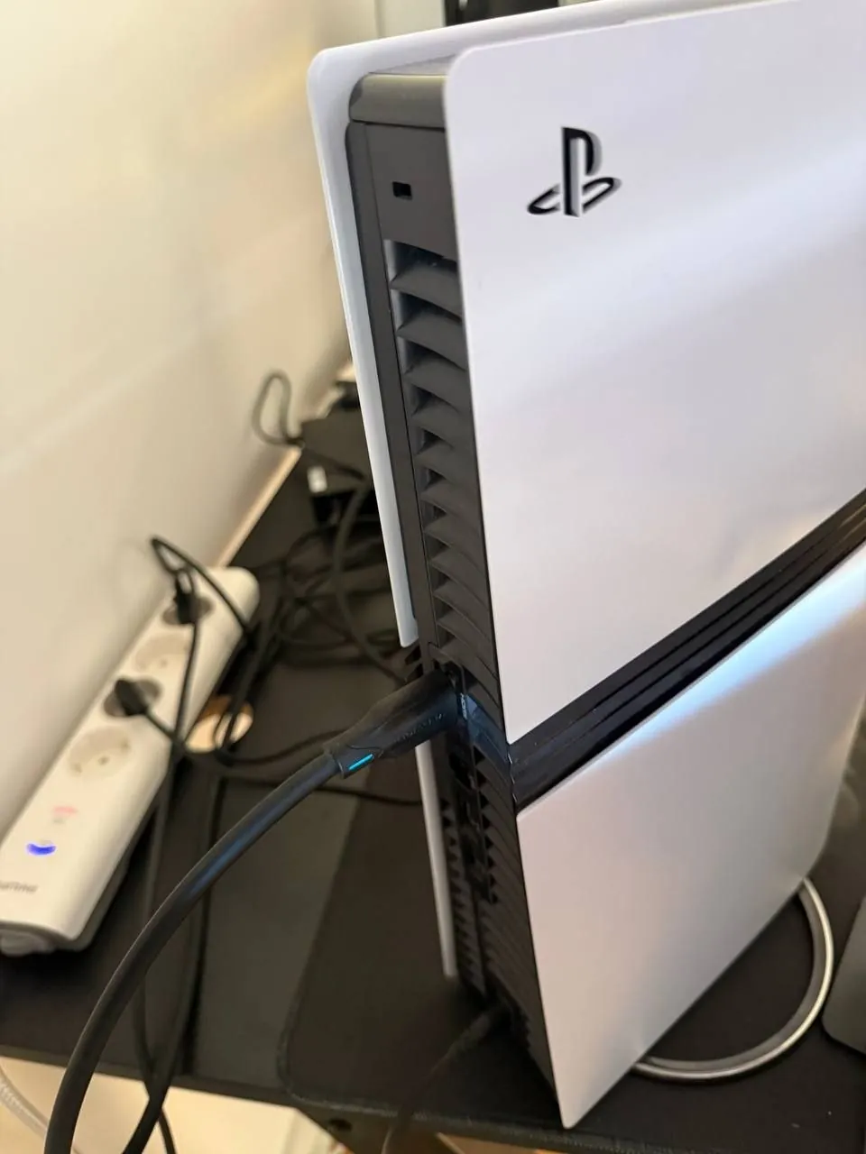 PlayStation 5 Pro 3 ТБ с SSD Белград 1