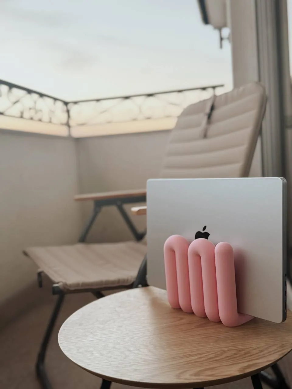 Подставка для ноутбука Wibble и декор 3D-печать Белград 1