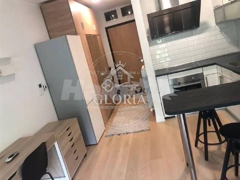 Студия 28 м² в Нови Белграде Блок 65 5