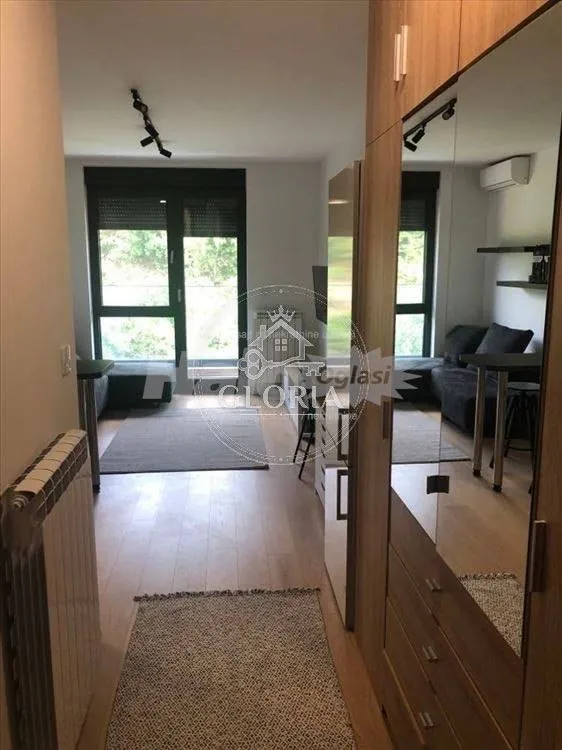 Студия 28 м² в Нови Белграде Блок 65 2