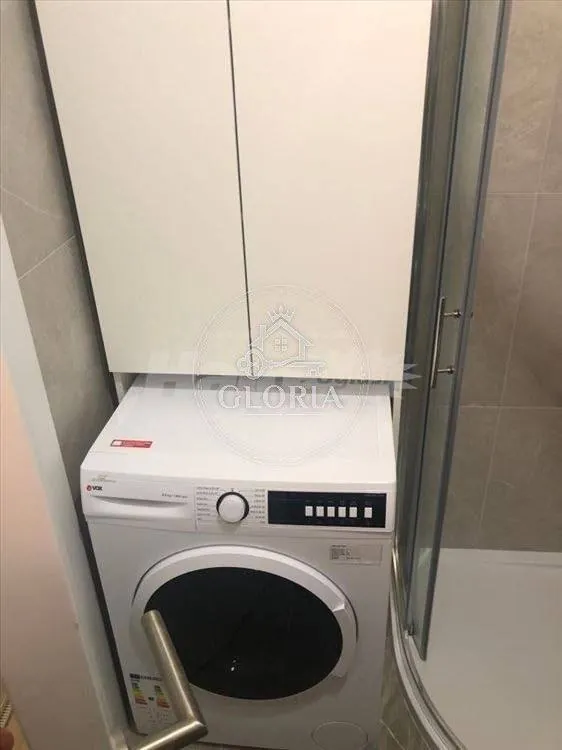 Студия 28 м² в Нови Белграде Блок 65 6