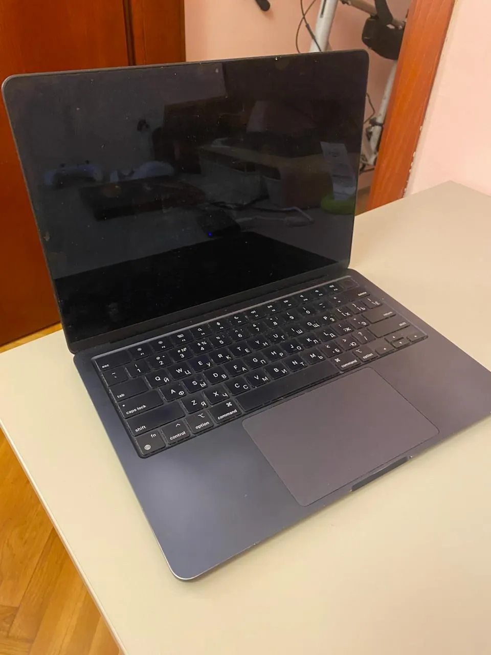 MacBook Air M2 13 дюймов 8/256 ГБ Midnight Нови-Сад 1