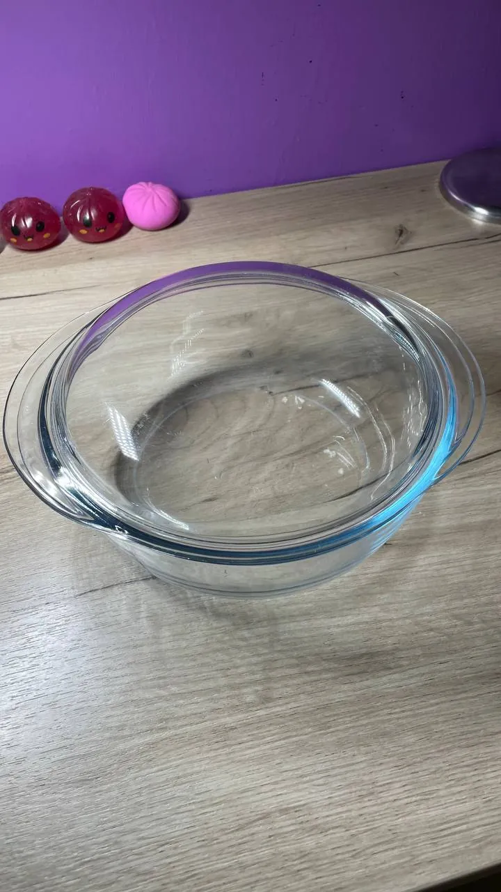 Жаропрочная форма Pyrex с родной крышкой 1