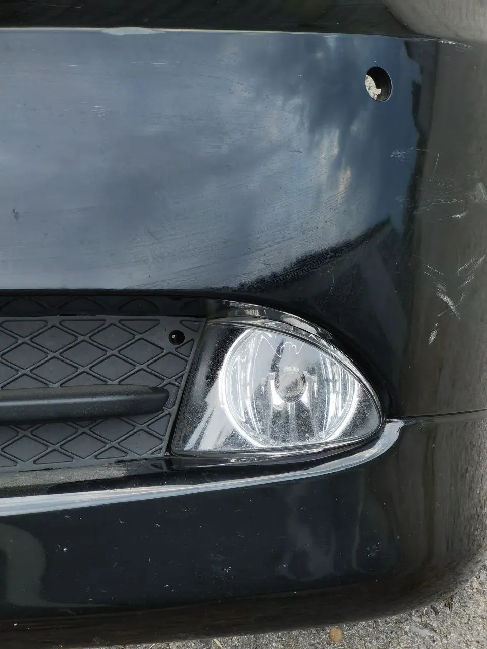 Запчасти BMW E90 E91 туманки бампер патрубок 8