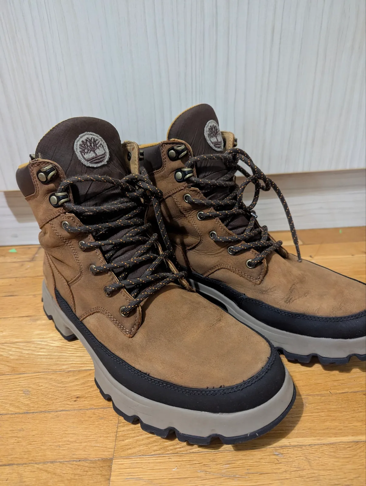 Ботинки Timberland Waterproof Mid размер 41.5 коричневые Белград 1