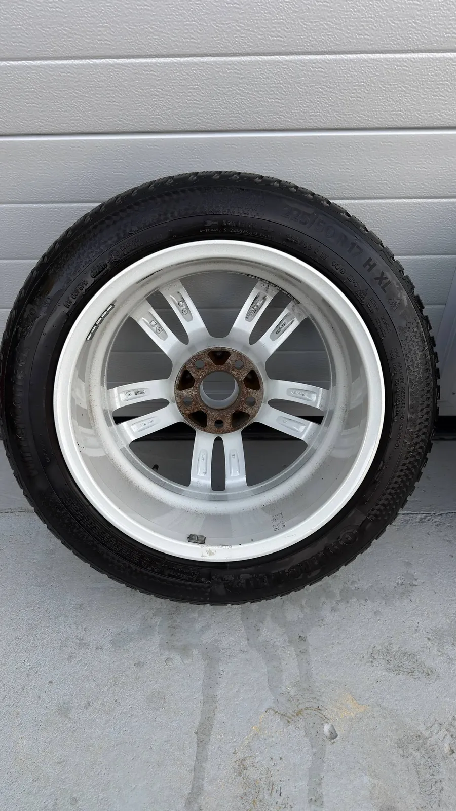 Зимний комплект Brock R17 шины Continental 4
