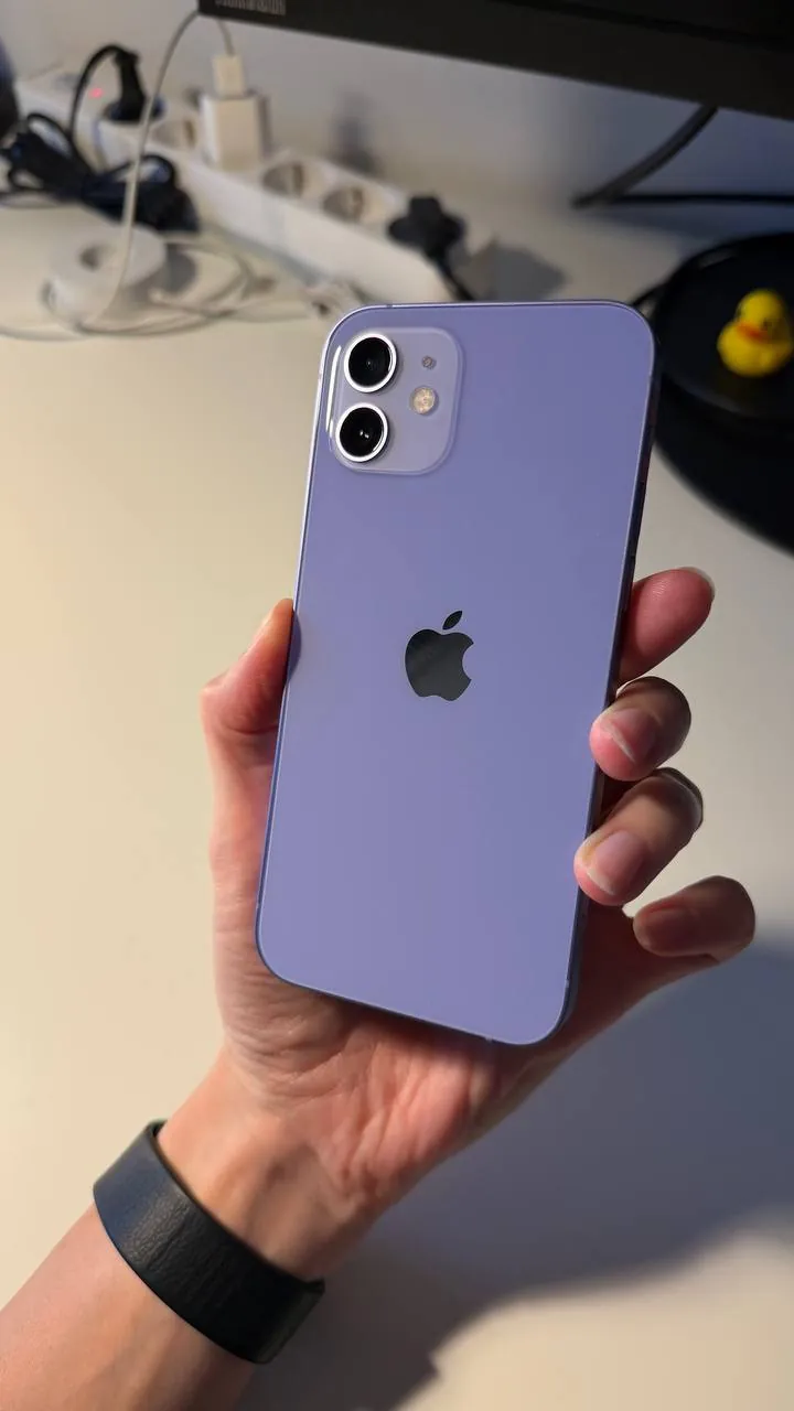 IPhone 12 64 ГБ с дефектом динамика 2