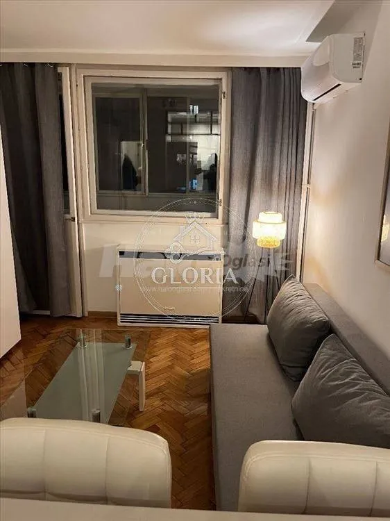 Квартира 25 м² на 27 Марта Палилула 7