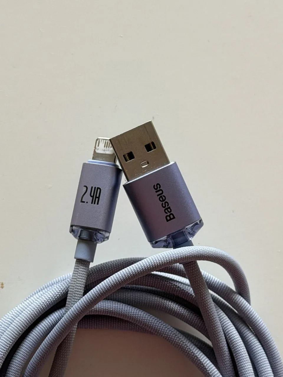 Зарядный кабель Baseus USB-A Lightning 2 метра 2