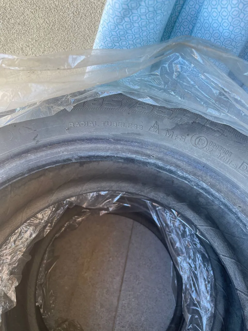 Зимняя резина 185/55 R15 3