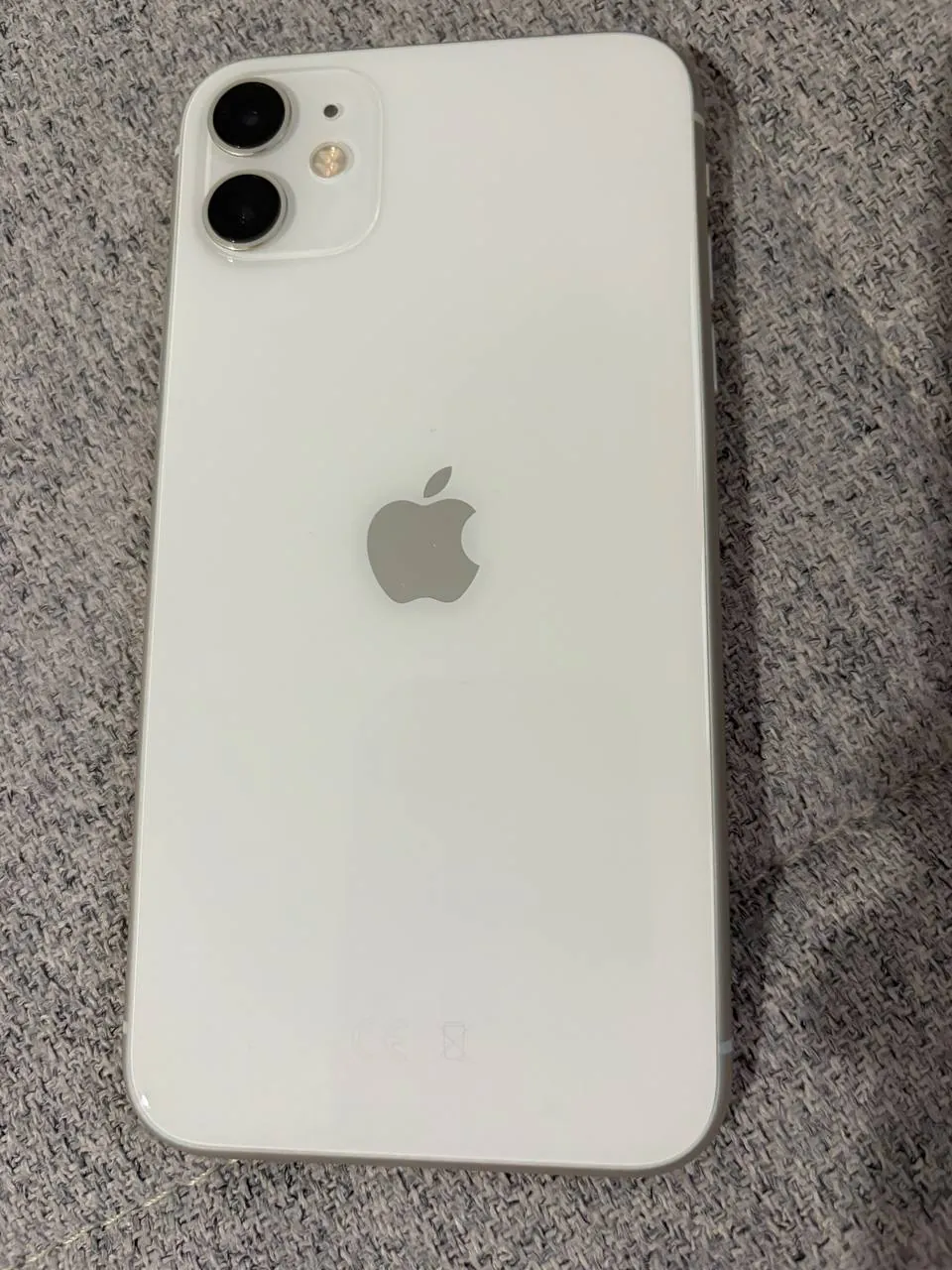 IPhone 11 128 ГБ белый с новым аккумулятором 2