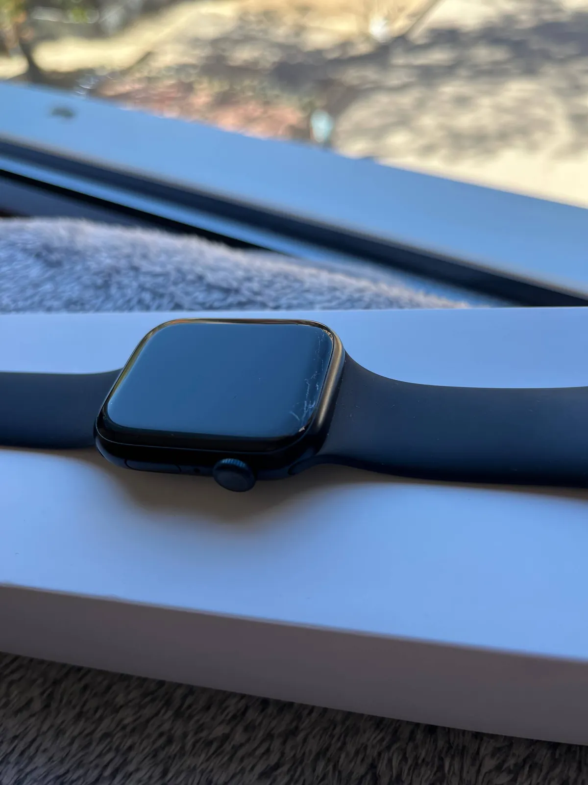 Apple Watch Series 7 с зарядкой и ремешком 3