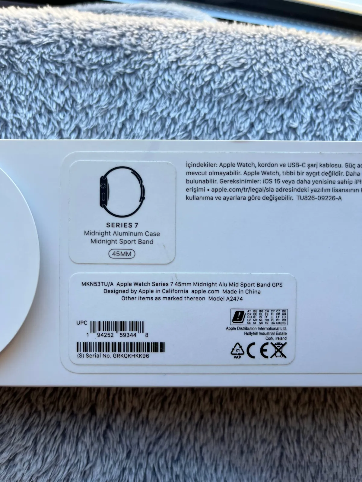 Apple Watch Series 7 с зарядкой и ремешком 4