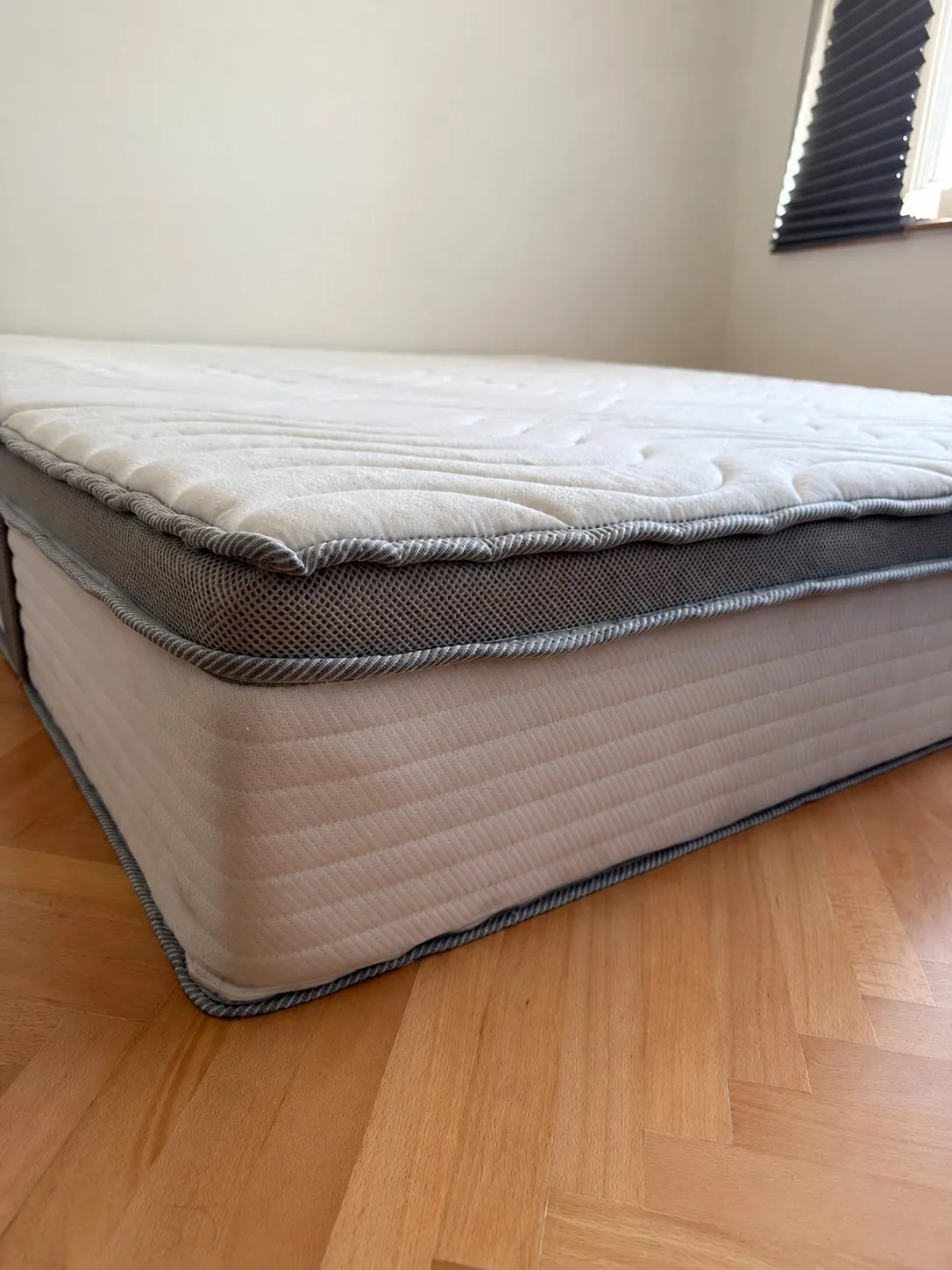 Матрас JYSK GOLD S110 DREAMZONE 180×200 см 3