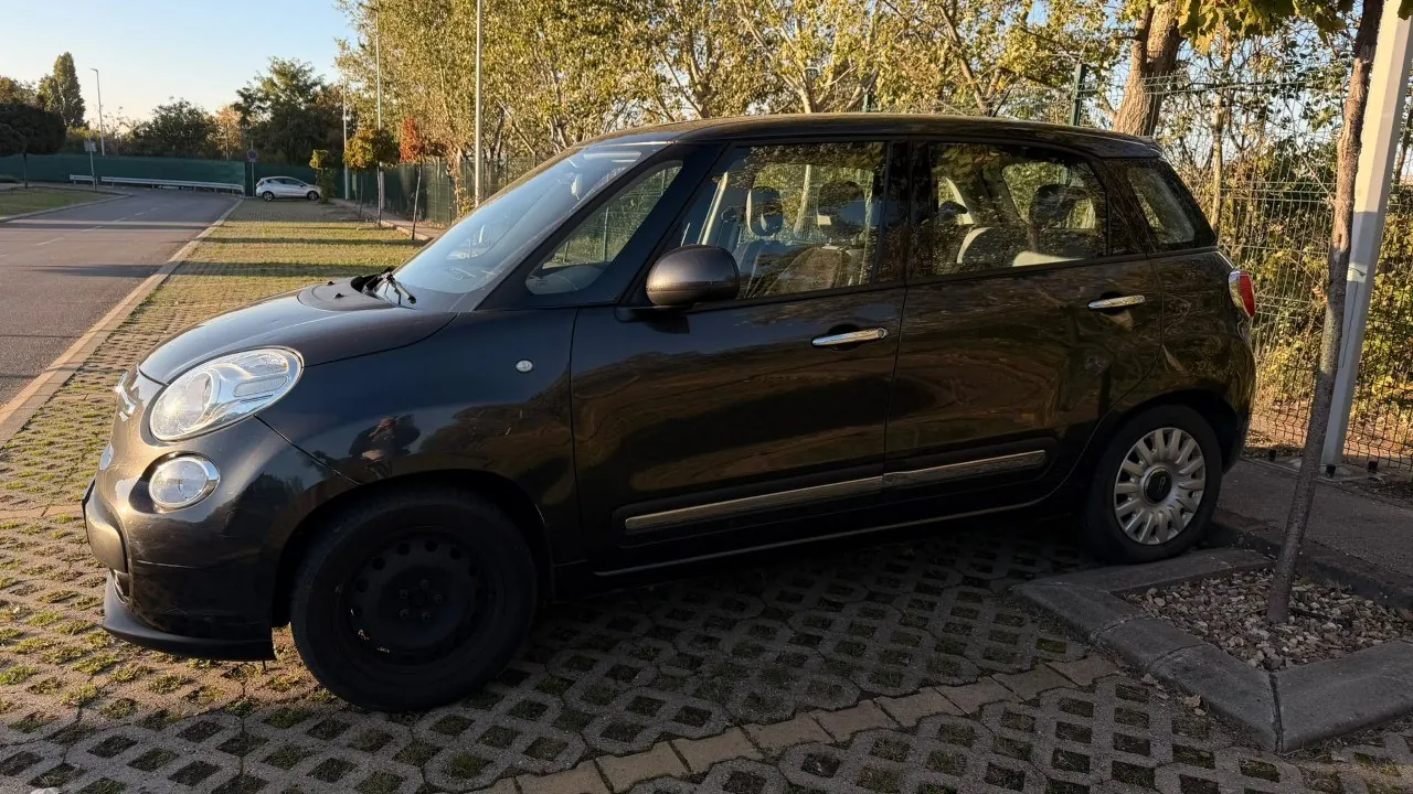 FIAT 500L 1.4 бензин 2016 года 1