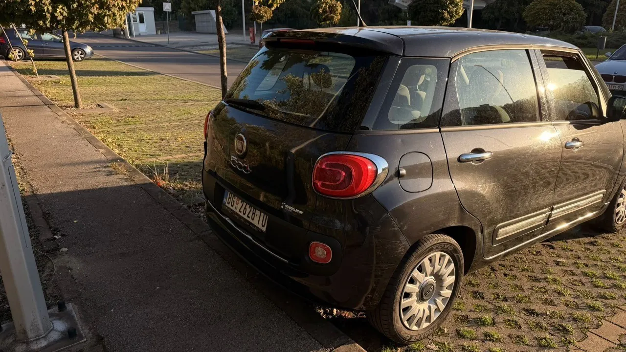 FIAT 500L 1.4 бензин 2016 года 4