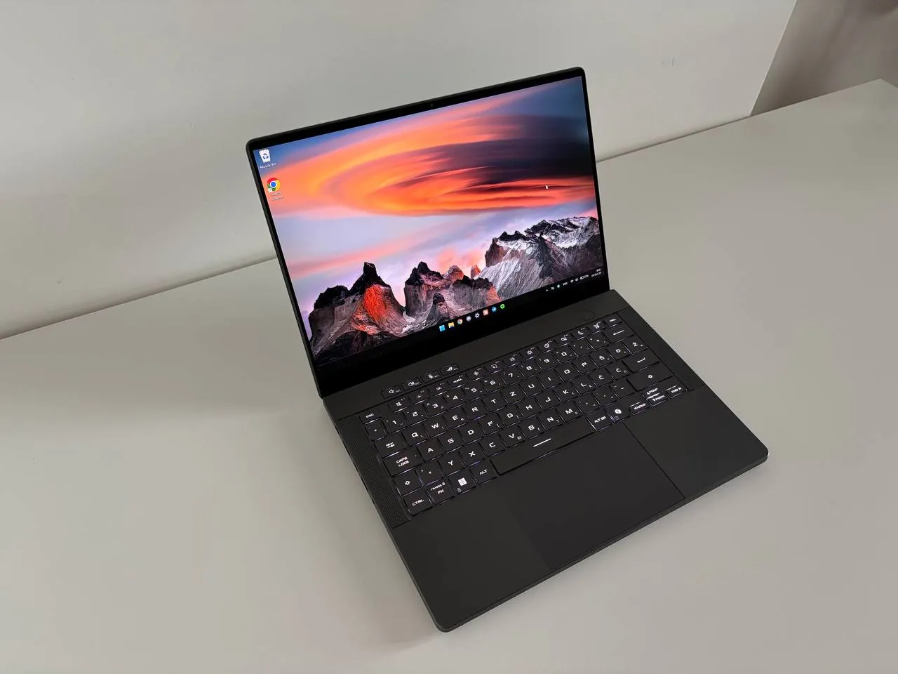 Ноутбук ASUS ROG Zephyrus G14 2026 RTX 5060 1