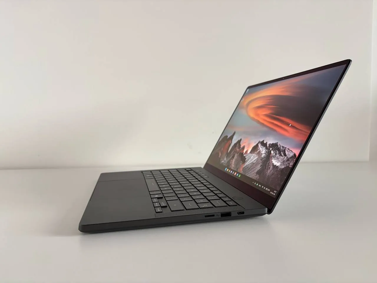 Ноутбук ASUS ROG Zephyrus G14 2026 RTX 5060 3