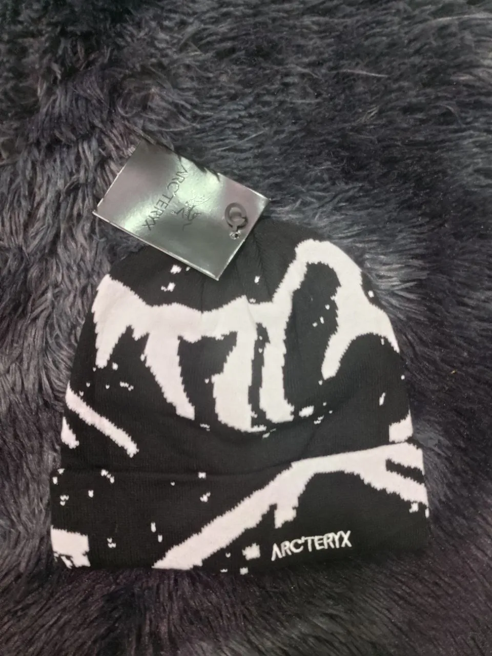 Шапка-бини Arc'teryx Grotto Toque новая Белград 1