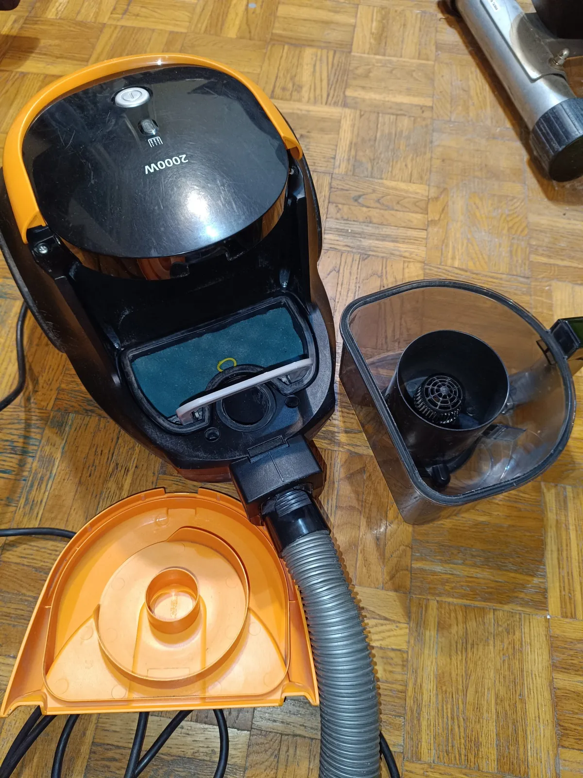 Пылесос Samsung SC4470 с двигателем Karcher 2
