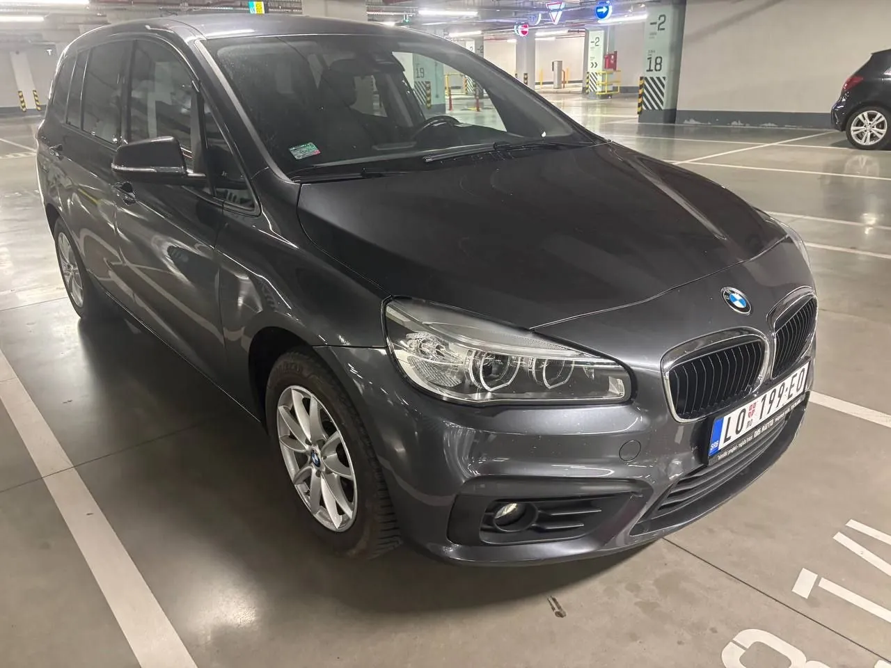 Прокат BMW 218 дизель автомат Белград 2