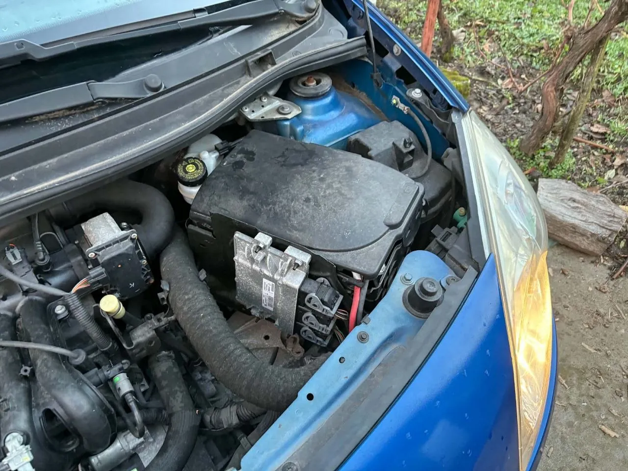 Renault Twingo 1.2 бензин 2011 года 7