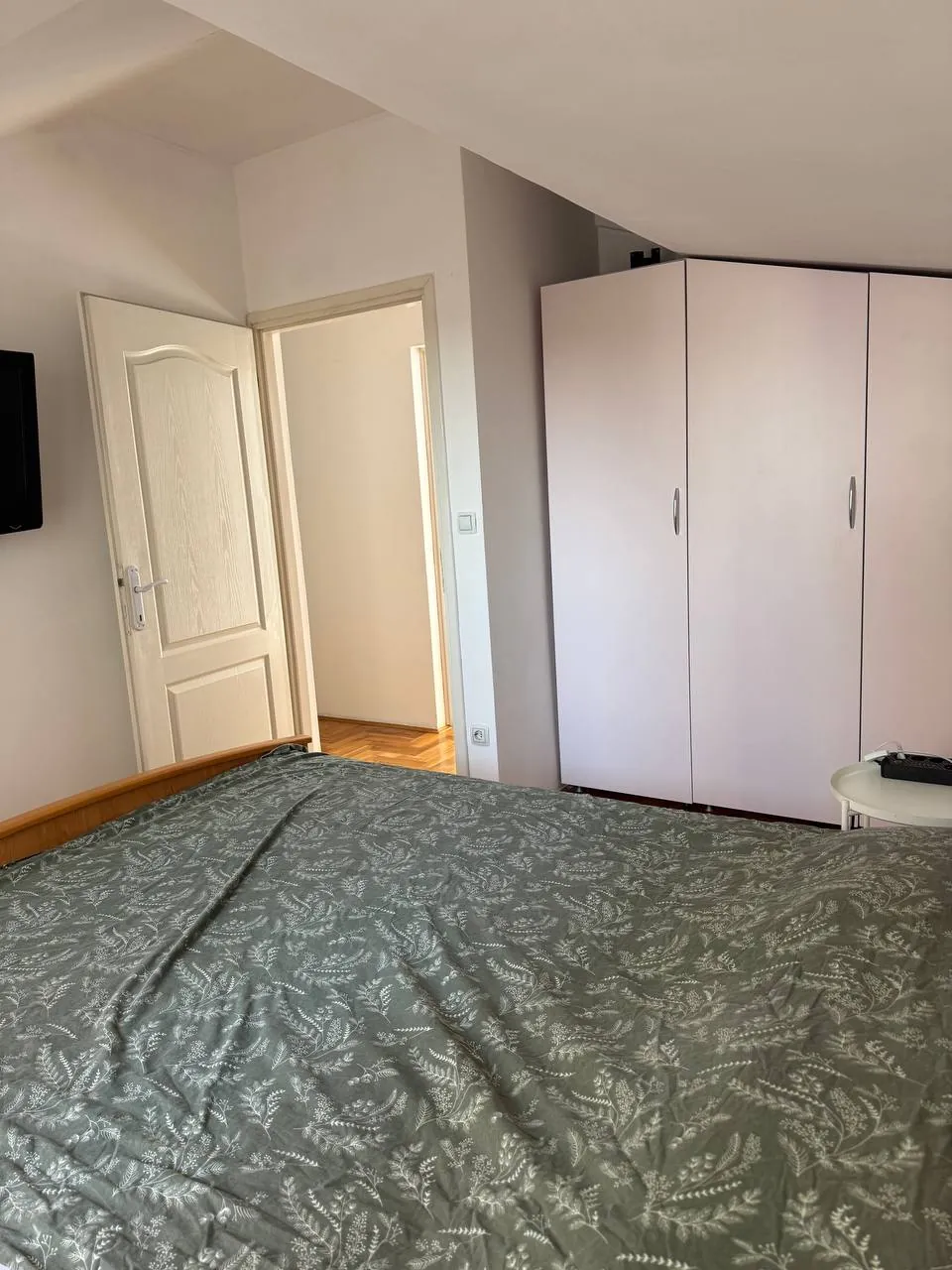 Трёхкомнатная квартира с балконом в Карабурме 4