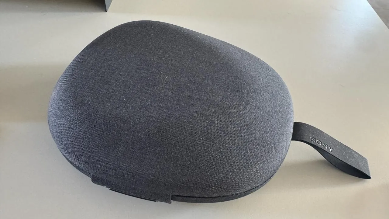 Наушники Sony WH-1000XM6 почти новые Белград 2