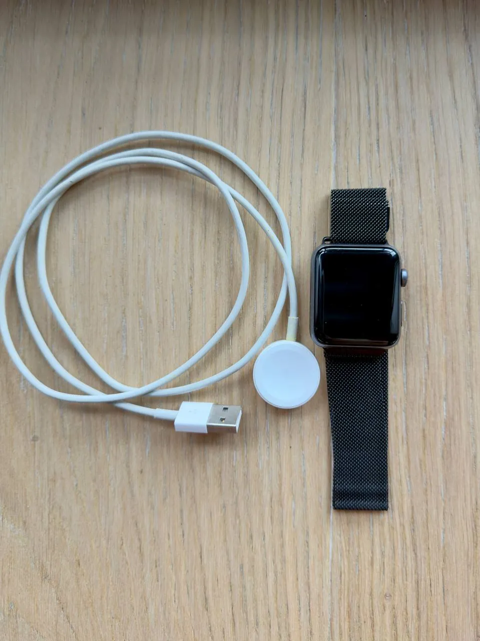 Apple Watch Series 3 42 мм 1