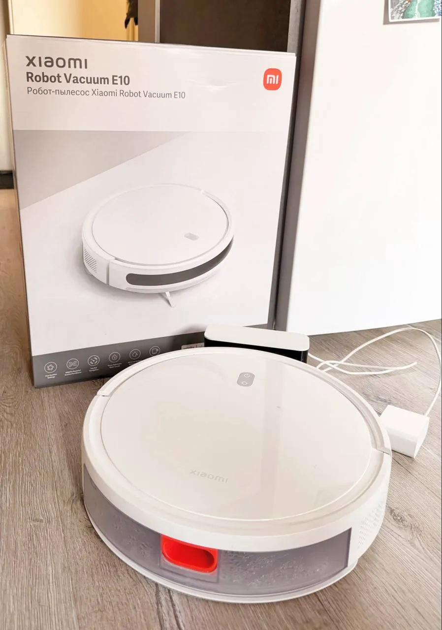 Робот-пылесос Xiaomi Robot Vacuum E10 1