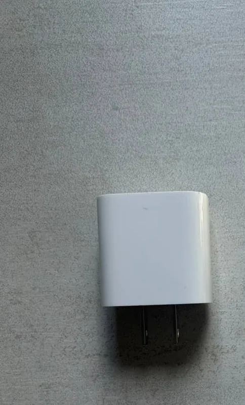 Зарядные блоки USB разной мощности Белград 8