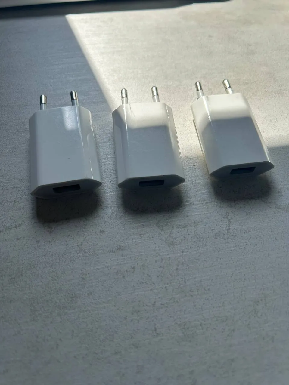 Зарядные блоки USB разной мощности Белград 3
