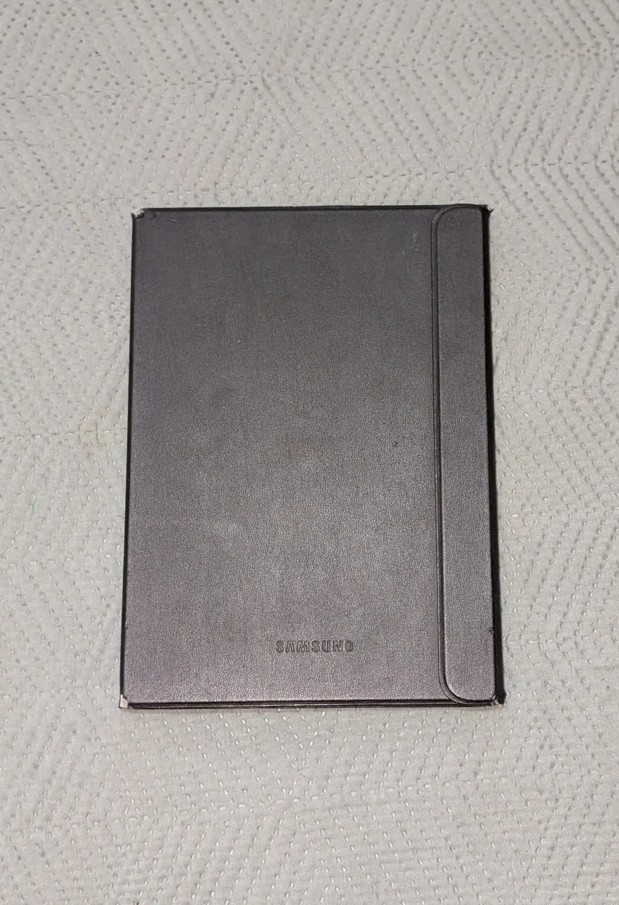 Планшет Samsung Galaxy Tab S2 32 ГБ с аксессуарами 2