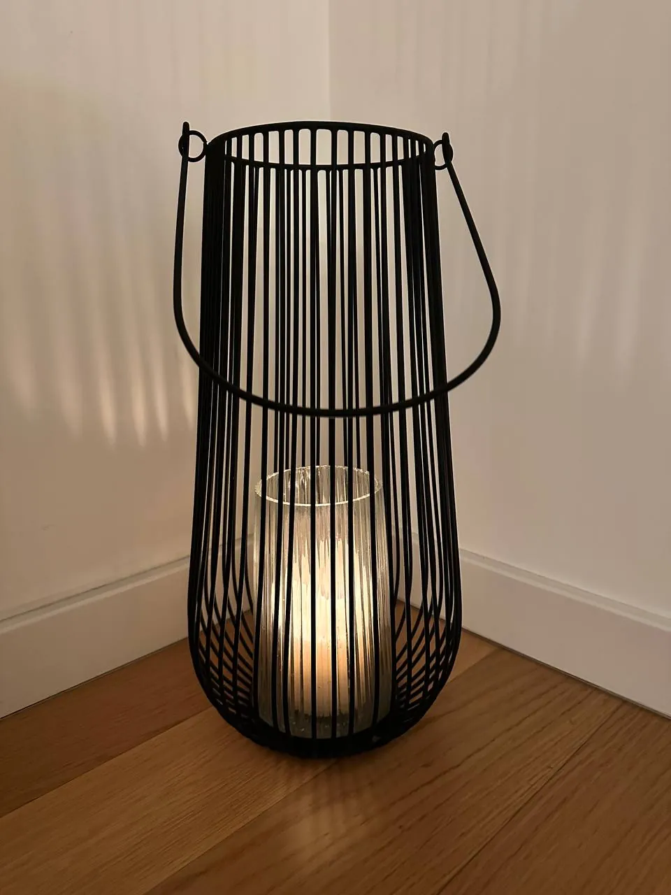 Подсвечник Fenjer MELIAS Jysk со свечой Woodwick 2