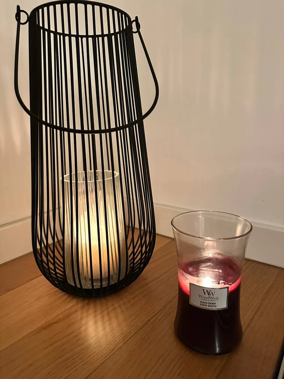 Подсвечник Fenjer MELIAS Jysk со свечой Woodwick 1